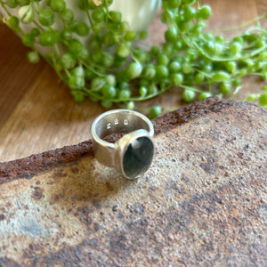 Ultra Luxe Silver Ring with Labradorite, US 5.5