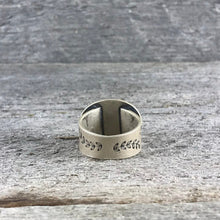 Silver Mood Ring I—US 7.75—Vintage Old Stock Mood Ring—Thick Sterling Silver Mood Ring—Ready-to-Ship
