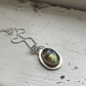 Green Labradorite Pendant Necklace II, ready-to-ship